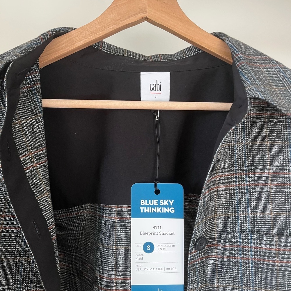 NWT Cabi Women's Gray Plaid Jacket Size Small - Picture 3 of 4
